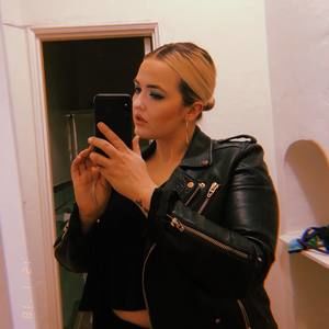 Meet your Posher, Lauryn